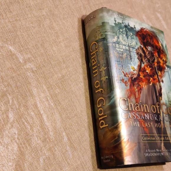 Chain of Gold HB Collectors 1st Edition By C Clare - Picture 3 of 7